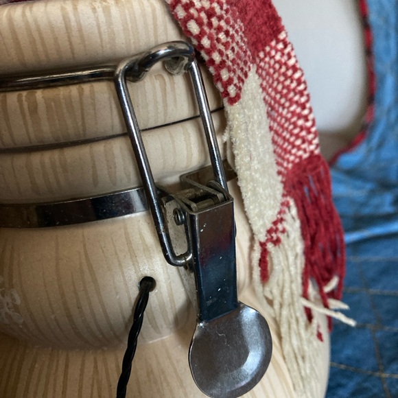 Snowman Cookie Jar Knit Scarf Clamp Top Lid Christmas Decor. Cute! - Picture 8 of 8